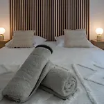 Serbie - Design Et Climatises En Centre Apartmán Vichy