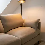 Serbie - Design Et Climatises En Centre *