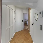 Apartment Serbie - Design Et Climatises En Centre
