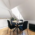 Serbie - Design Et Climatises En Centre Apartmán Vichy