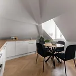 Apartment Serbie - Design Et Climatises En Centre Vichy