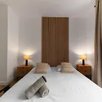 Serbie - Design Et Climatises En Centre