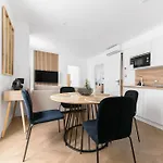 Serbie - Design Et Climatises En Centre Vichy