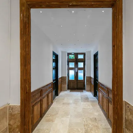 Residence Serbie - Appartements Design Et Climatises En Centre Ville Apartman