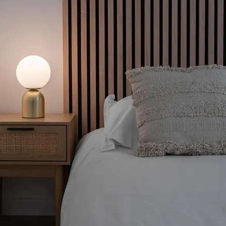Apartament Serbie - Design Et Climatises En Centre *