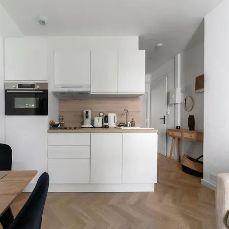 Residence Serbie - Appartements Design Et Climatises En Centre Ville