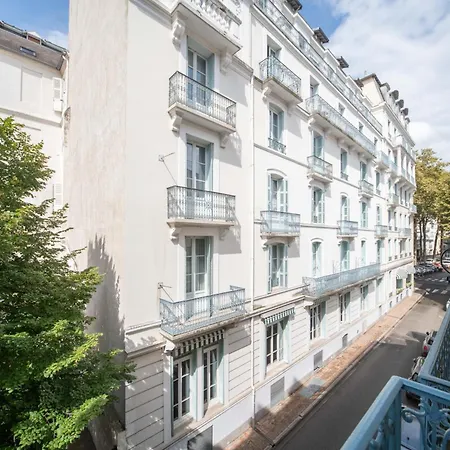 Appartement Serbie - Design Et Climatises En Centre