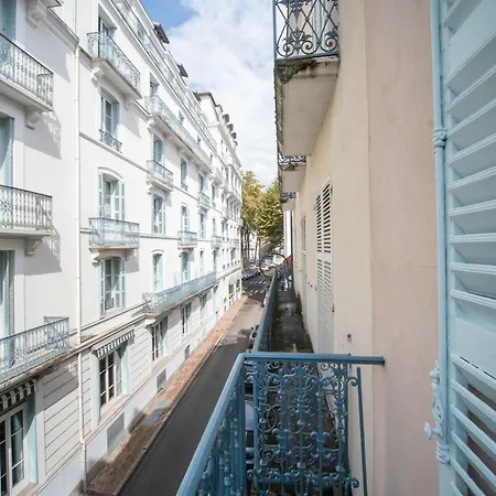 Residence Serbie - Appartements Design Et Climatises En Centre Ville *