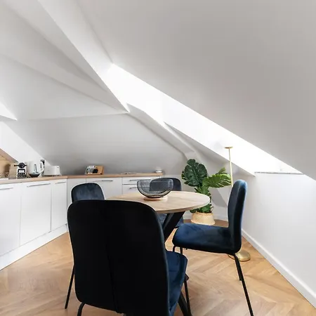 Residence Serbie - Appartements Design Et Climatises En Centre Ville