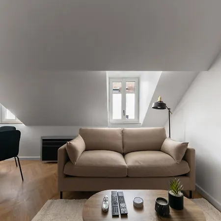 Appartement Serbie - Design Et Climatises En Centre Vichy