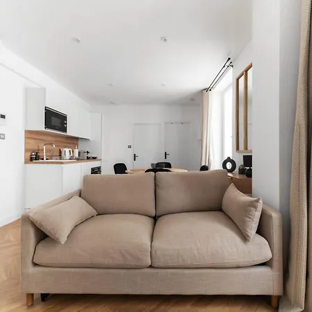 Serbie - Design Et Climatises En Centre Appartement Vichy