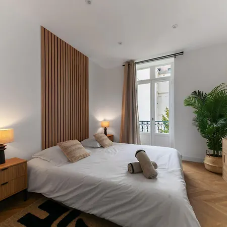 Daire Serbie - Design Et Climatises En Centre