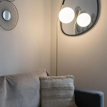 Serbie - Design Et Climatises En Centre Appartement