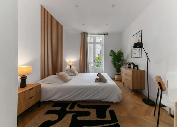 Serbie - Design Et Climatises En Centre Διαμέρισμα