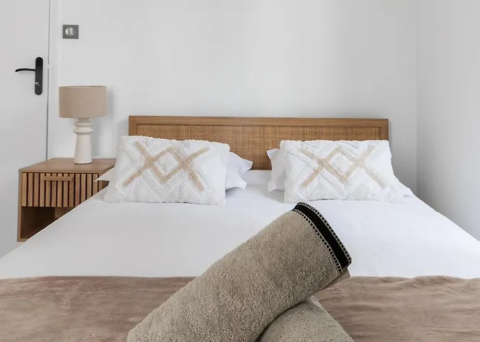 Serbie - Design Et Climatises En Centre Διαμέρισμα Βισύ