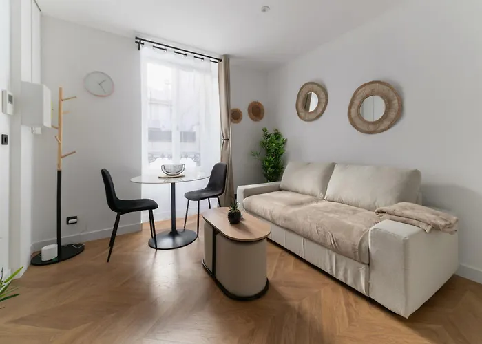 Serbie - Design Et Climatises En Centre Διαμέρισμα